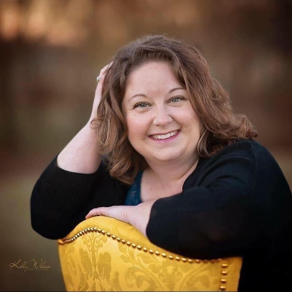 🧜🏻♀️Welcome to The Merry Mermaid!🧜🏻♀️ - Picture 3 of 5